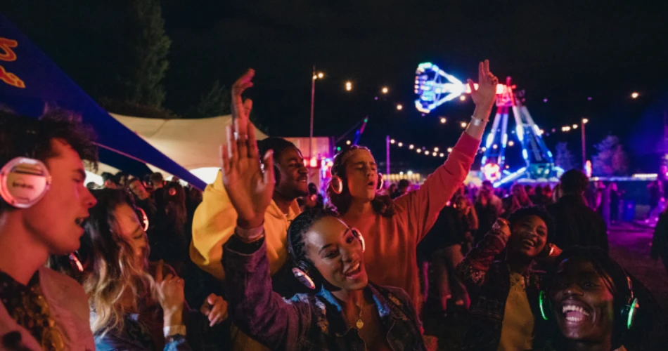 孟买的静音派对和独特夜晚体验