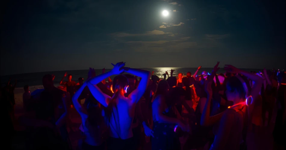 孟买的静音派对和独特夜晚体验