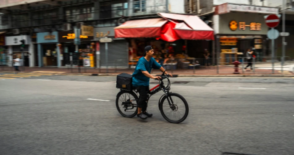 南孟买骑行。双轮上的遗产漫步