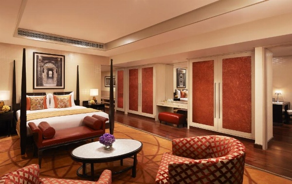 Taj Santacruz image 37